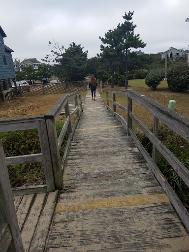 Pet Supply Store «Outer Barks - Water Front Shops», reviews and photos, 1240 Duck Rd, Duck, NC 27949, USA