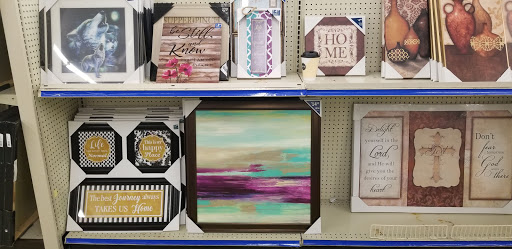 Clothing Store «Roses Department Store», reviews and photos, 50 Madison Square Dr, Madisonville, KY 42431, USA