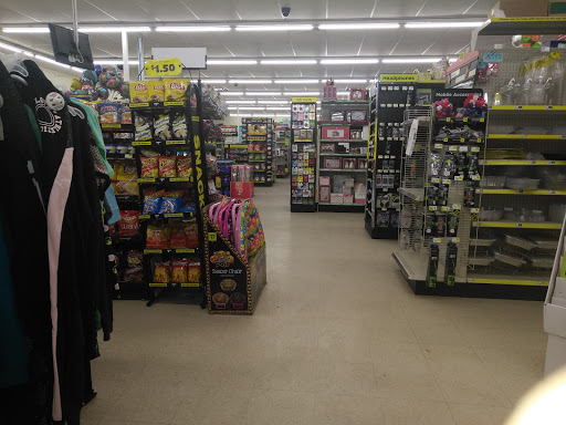Discount Store «Dollar General», reviews and photos, 355 S Elm Ave, Eaton, CO 80615, USA