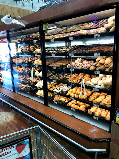 Supermarket «Vallarta Supermarkets», reviews and photos, 2705 S H St, Bakersfield, CA 93304, USA