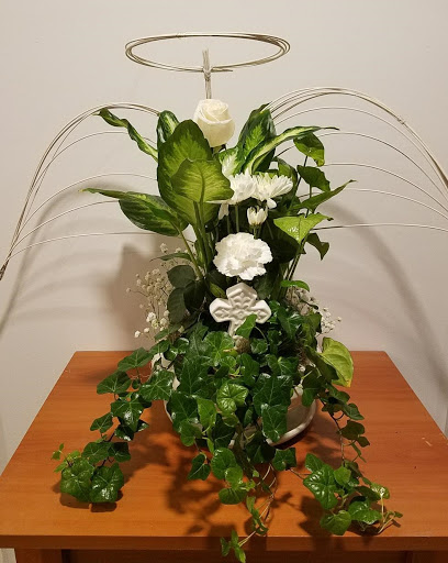 Florist «Florals From The Heart», reviews and photos, 224 Whippoorwill Dr, Raynham, MA 02767, USA