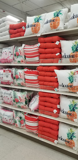 Craft Store «Michaels», reviews and photos, 7055 Central Ave, Skokie, IL 60077, USA