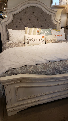 Furniture Store «Ashley HomeStore», reviews and photos, 7000 E Mayo Blvd #11, Phoenix, AZ 85054, USA