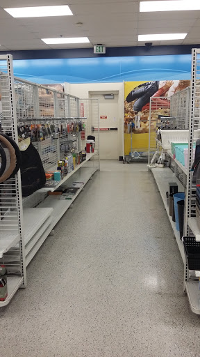 Clothing Store «Ross Dress for Less», reviews and photos, 10249 E Shelby Dr, Collierville, TN 38017, USA