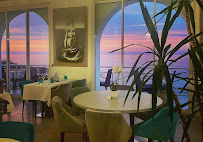 Atmosphère du Restaurant français Restaurant Le Santa Vittoria à Algajola - n°3