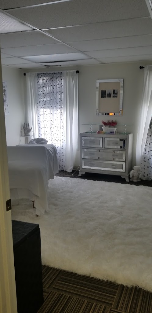 Equally Balanced Massage 14623
