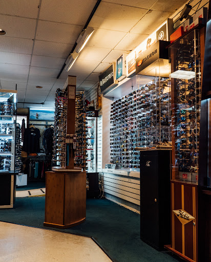 Surf Shop «Island Surf & Sport», reviews and photos, 86 Aquidneck Ave, Middletown, RI 02842, USA