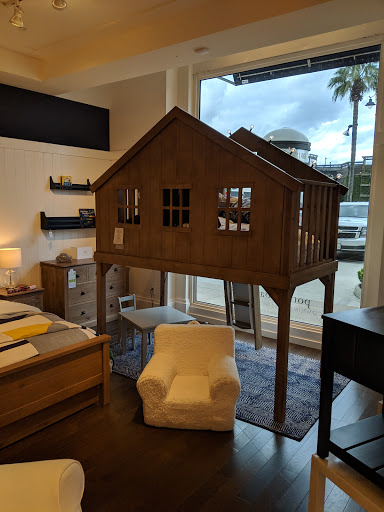 Furniture Store «Pottery Barn», reviews and photos, 4011 Westheimer Rd, Houston, TX 77027, USA