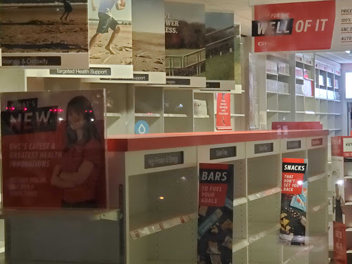 Vitamin & Supplements Store «GNC», reviews and photos, 14933 Shady Grove Rd f, Rockville, MD 20850, USA