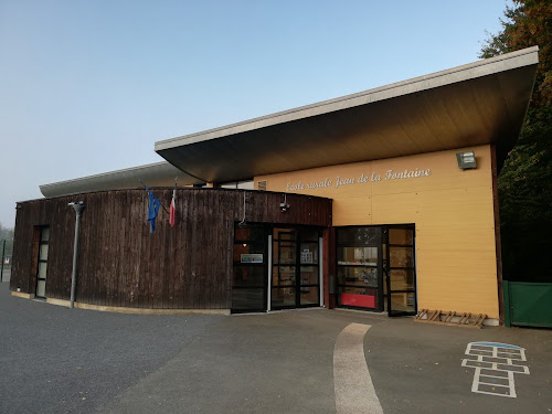 Ecole Jean de la fontaine à Bouchamps-lès-Craon