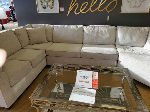 Furniture Store «Value City Furniture», reviews and photos, 8032 Burlington Pike, Florence, KY 41042, USA