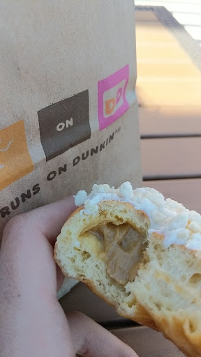 Dunkin image