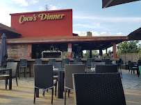Atmosphère du Restaurant Coco’s Dinner Fleurieu à Fleurieu-sur-Saône - n°2