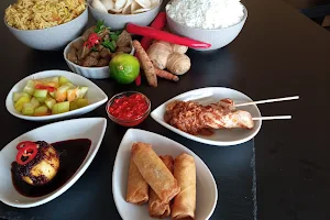 Safflor restaurante indonésio image