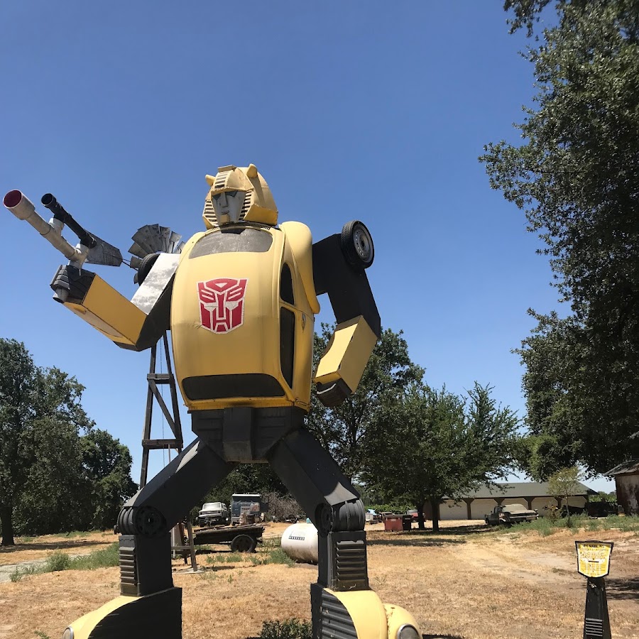 Giant Transformer Robot