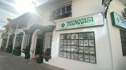 Tecnocasa agencia inmobiliaria - C. Doña María Barrabino, 11, 29620 Torremolinos, Málaga, España