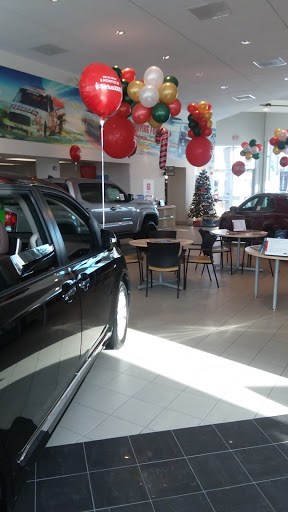 Toyota Dealer «New Country Toyota of Saratoga Springs», reviews and photos, 3002 NY-50, Saratoga Springs, NY 12866, USA