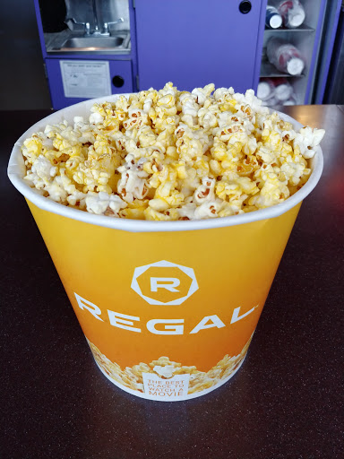 Movie Theater «Regal Cinemas Movies on TV 16», reviews and photos, 2929 SW 234th Ave, Hillsboro, OR 97123, USA