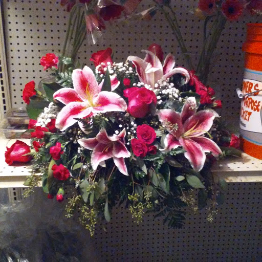 Florist «Fort Myers Flower House», reviews and photos, 3441 Fowler St, Fort Myers, FL 33901, USA