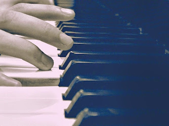 Pianos Plus School - Dublin Piano Lessons