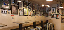 Atmosphère du Restaurant américain BAGELSTEIN • Bagels & Coffee shop à Bordeaux - n°13