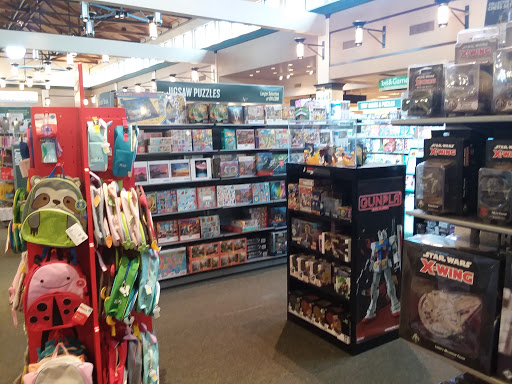 Book Store «Barnes & Noble», reviews and photos, 235 Daniel Webster Hwy, Nashua, NH 03060, USA