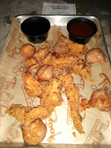 Live Music Bar «Tin Roof», reviews and photos, 160 E Freedom Way #150, Cincinnati, OH 45202, USA