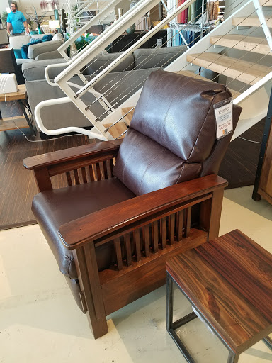 Furniture Store «Pacific Lifestyle Furniture», reviews and photos, 16305 NW Cornell Rd, Beaverton, OR 97006, USA