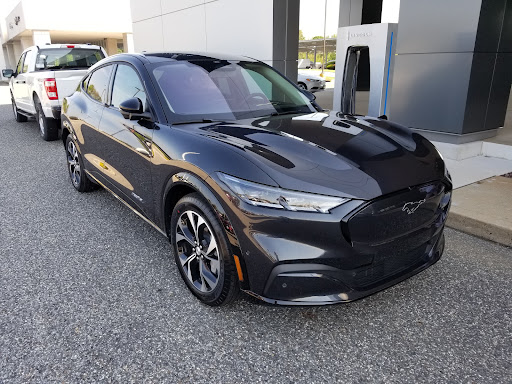 Jeep Dealer «Kindle Auto Plaza», reviews and photos, 525 Stone Harbor Blvd, Cape May Court House, NJ 08210, USA