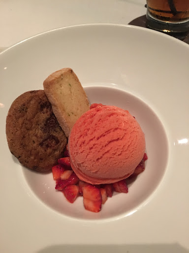 Bar & Grill «MARKET Restaurant + Bar», reviews and photos, 3702 Via De La Valle, Del Mar, CA 92014, USA