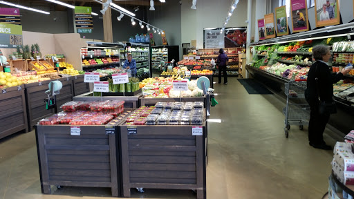 Grocery Store «Lakewinds Food Co-op», reviews and photos, 435 Pond Promenade, Chanhassen, MN 55317, USA