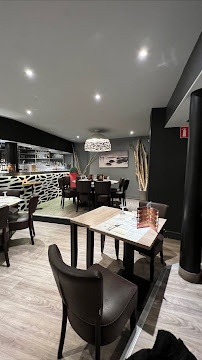 Atmosphère du Restaurant de cuisine traditionnelle L'embarcadère Restaurant à Cabourg - n°15