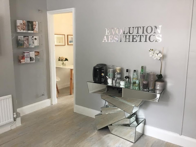 Comments and reviews of Evolution Medical Aesthetics Clinic