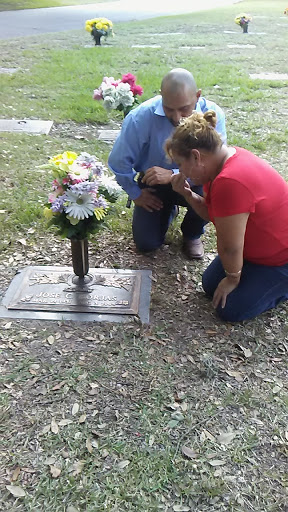 Funeral Home «Brookside Funeral Home», reviews and photos, 13747 Eastex Fwy, Houston, TX 77039, USA