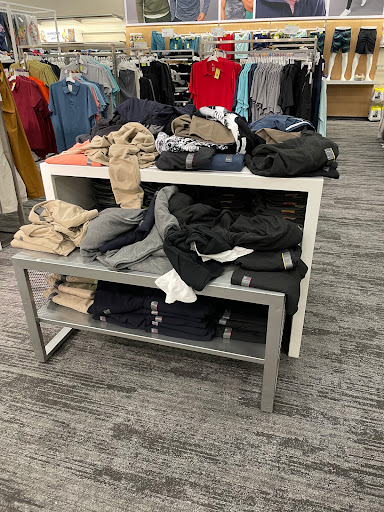 Department Store «Target», reviews and photos, 579 Grand Army of the Republic Hwy #5, Swansea, MA 02777, USA