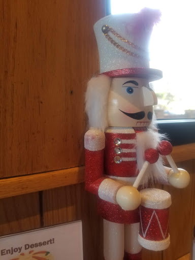 Shopping Mall «Williamsburg Crossing Shopping Center», reviews and photos, 5235 John Tyler Hwy, Williamsburg, VA 23185, USA