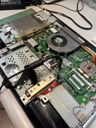 Virus Mobile Computer Repair image