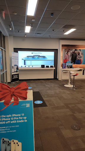 Cell Phone Store «AT&T», reviews and photos, 474 Holiday Dr Suite 300, Rutland, VT 05701, USA