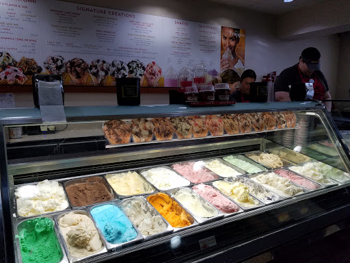 Ice Cream Shop «Cold Stone Creamery», reviews and photos, 13333 Meridian E, Puyallup, WA 98373, USA