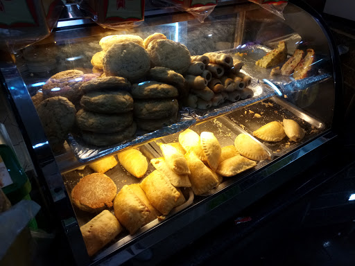 Crunchies Fast Food, Baybridge Rd, Yenagoa, Nigeria, Courier Service, state Bayelsa