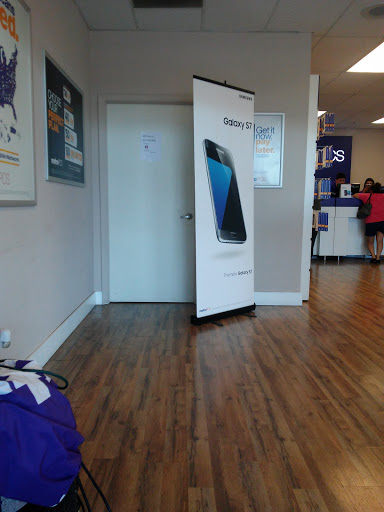 Cell Phone Store «MetroPCS Authorized Dealer», reviews and photos, 1821 N Zaragoza Rd, El Paso, TX 79936, USA
