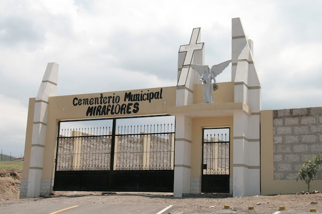Opiniones de Cementerio Municipal Miraflores en Miraflores - Hospital