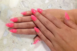 Istyle Nails & Spa image