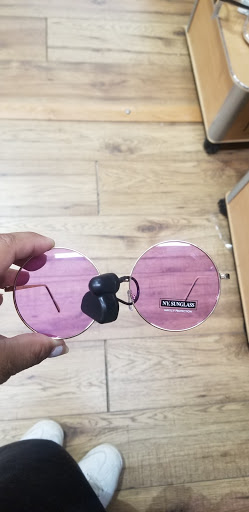 Beauty Supply Store «iBeauty Supply», reviews and photos, 3233 Avent Ferry Rd, Raleigh, NC 27606, USA