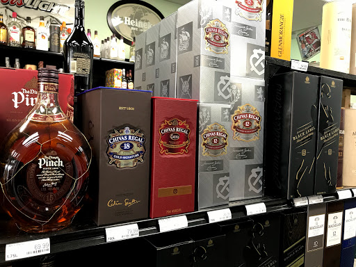 Liquor Store «Star Liquor @ Big Bend Road», reviews and photos, 13192 US-301, Riverview, FL 33578, USA