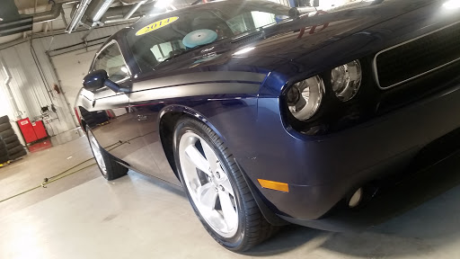 Used Car Dealer «Davenport Used Car Superstore», reviews and photos, 4618 N Brady St, Davenport, IA 52806, USA