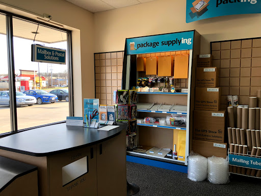 Shipping and Mailing Service «The UPS Store», reviews and photos, 1675 E Main St, Kent, OH 44240, USA