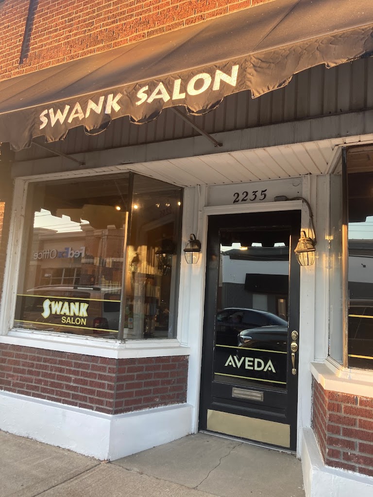 Swank Salon 40205