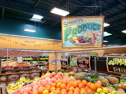 Health Food Store «Sprouts Farmers Market», reviews and photos, 1011 N San Fernando Blvd, Burbank, CA 91504, USA