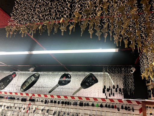 Locksmith «Cerrajero Liberty Locksmith Miami (cerrajeria)», reviews and photos, 10849 SW 40th St, Miami, FL 33165, USA